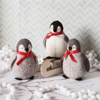 Corinne Lapierre Mix Felt Baby Penguins Christmas Craft Kit