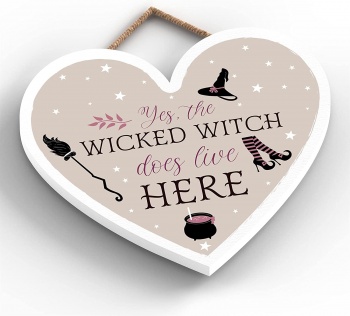 Yes The Wicked Witch Does Live Here Halloween Hanging Plaque
